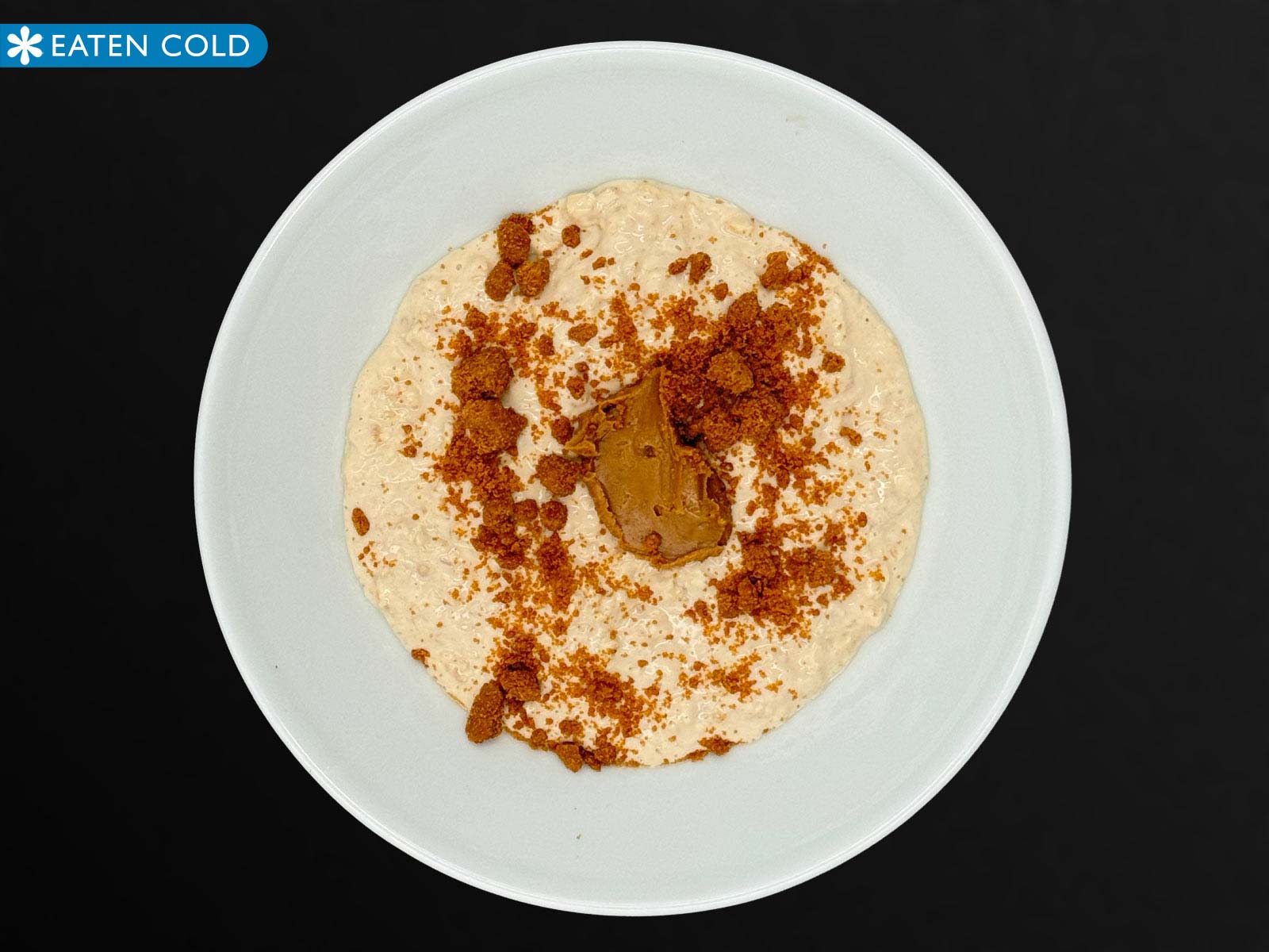 Biscoff flavoured Oats with Yoghurt & Biscoff Crumble